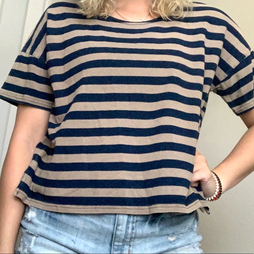 Striped cropped tee
